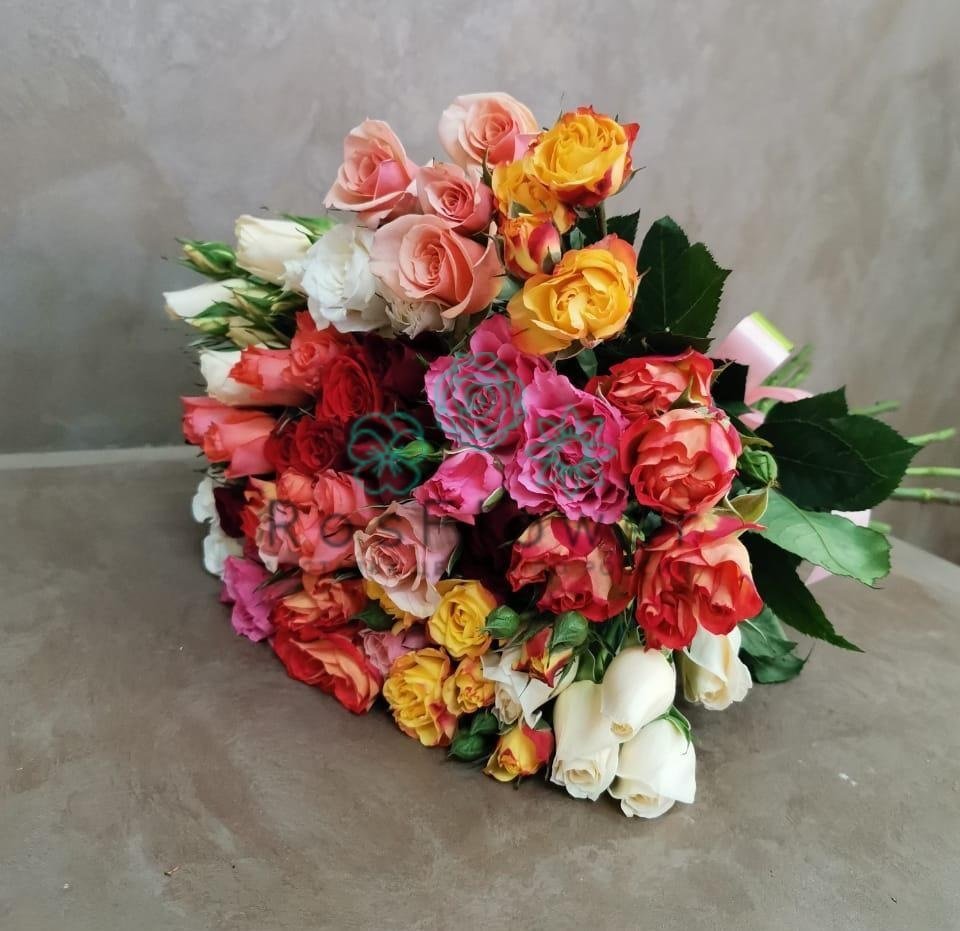 Букет цветов из: Розы в Залесово