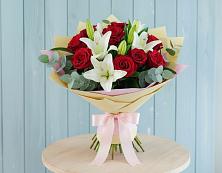 Букет цветов из:  Лилии и Розы #REPLACE_PRED# Залесово