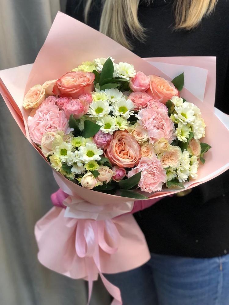 Букет цветов из: Гвоздики, Розы и Хризантемы в Залесово