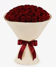 Букет 101 Бордовая роза Блэк Бакарра в Залесово