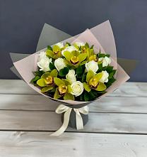 Букет цветов из:  Орхидеи и Розы в Залесово