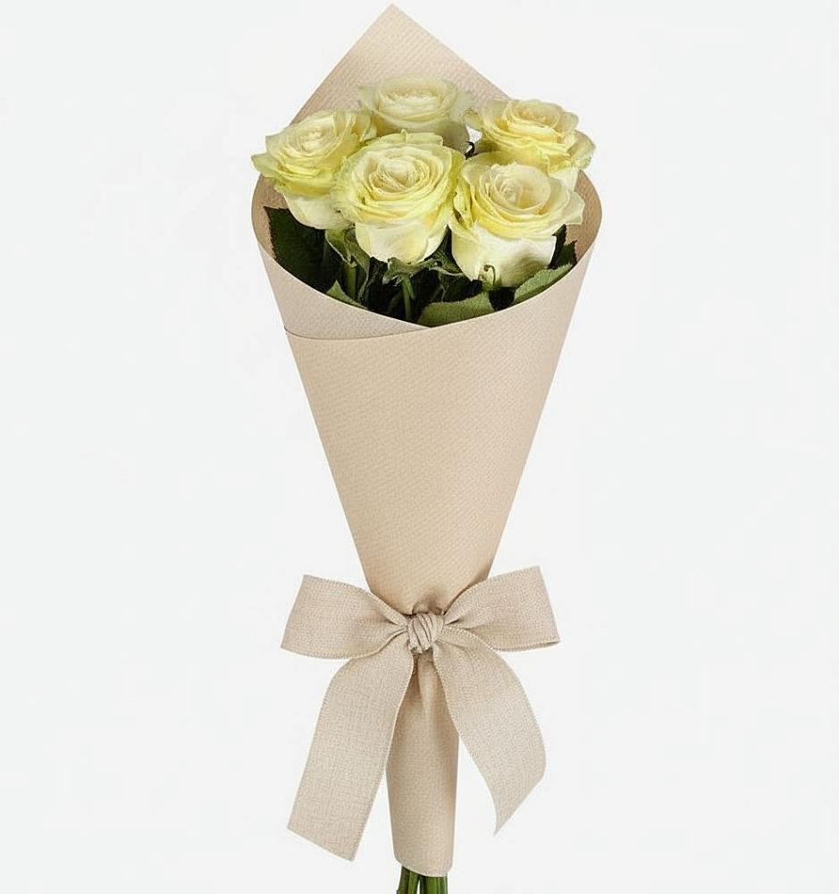 Букет цветов из: Розы в Залесово