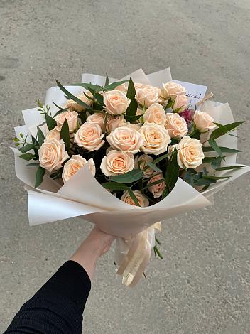 Букет Кремовые розы Латте в Залесово