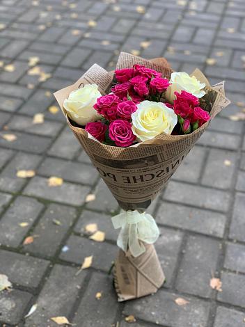 Букет цветов из: Розы в Залесово